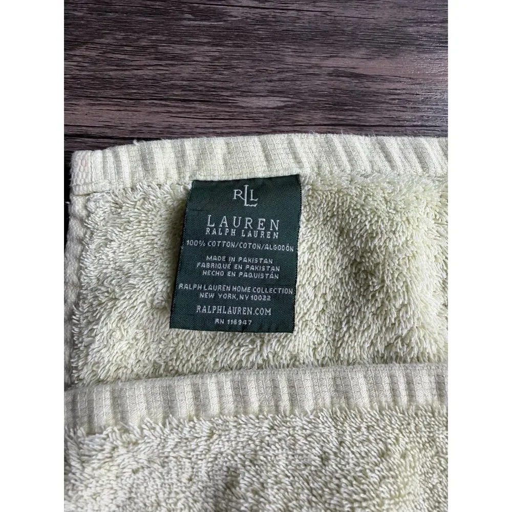 Lauren Ralph Lauren 100% Cotton Bright Yellow 53” X 29” Bath Towel Solid Single